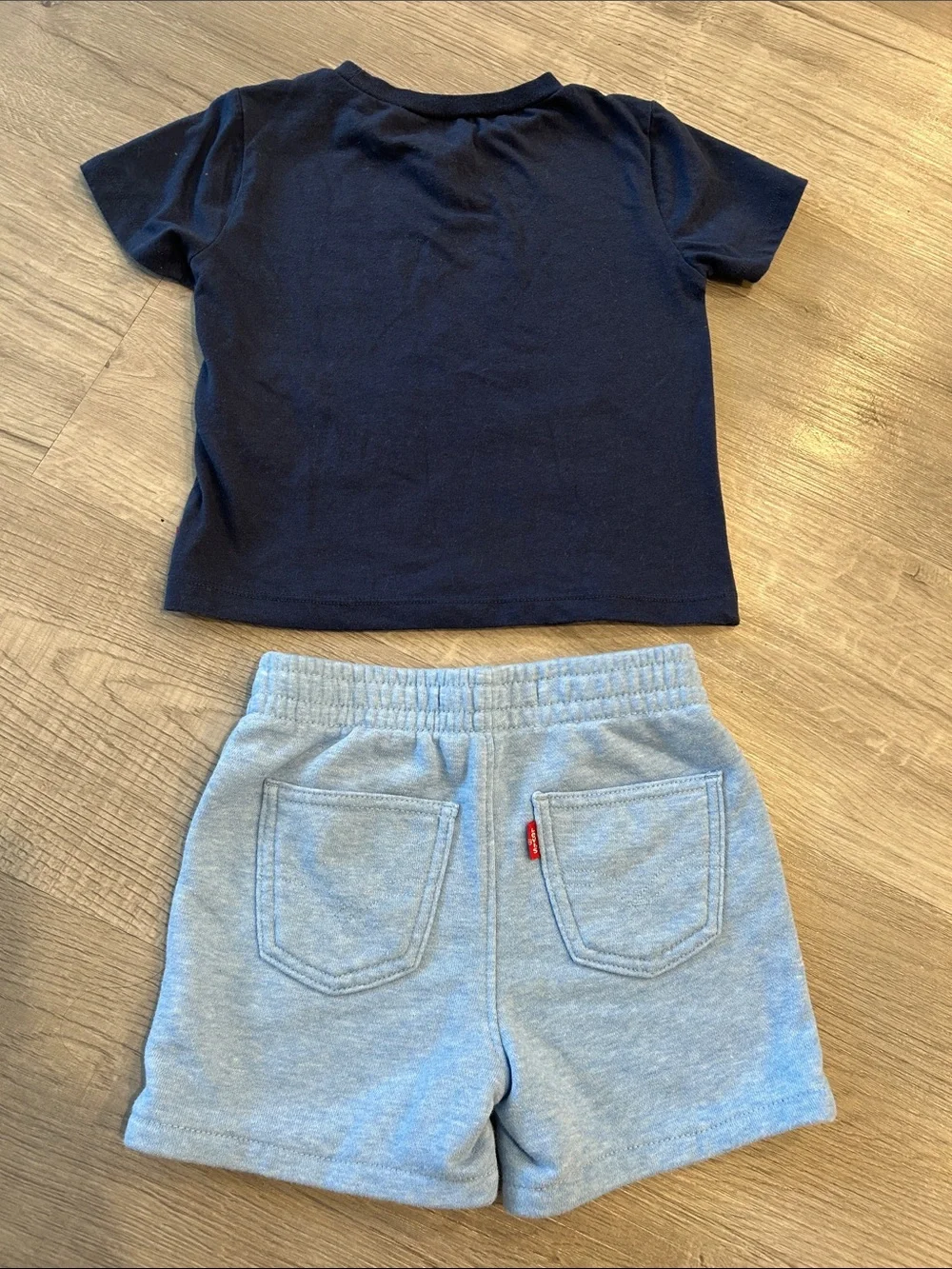 Levis preowned great